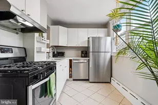 126 Mercy St, Philadelphia, PA 19148 - Photo 11