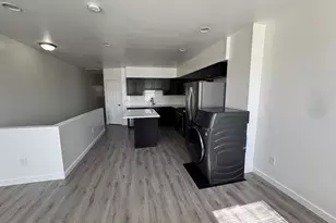 1735 McKean St, Philadelphia, PA 19145 - Photo 11