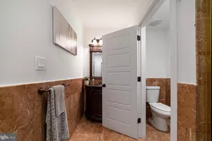 1 Brown St, Philadelphia, PA 19123 - Photo 17