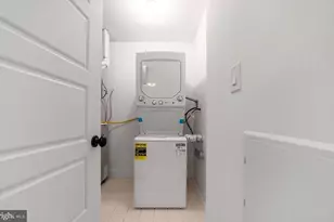 1 Brown St, Philadelphia, PA 19123 - Photo 25