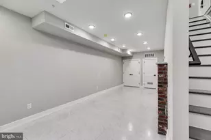 1617 Brown St, Philadelphia, PA 19130 - Photo 7