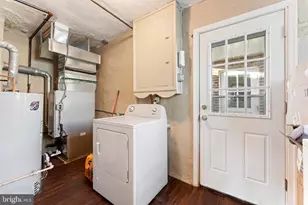 658 Waring St, Philadelphia, PA 19116 - Photo 27