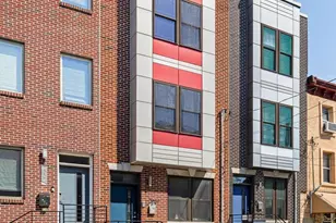 2039 E Hazzard St, Philadelphia, PA 19125 - Photo 57