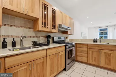 1011 N Orianna Street, Philadelphia, PA 19123 - Photo 5