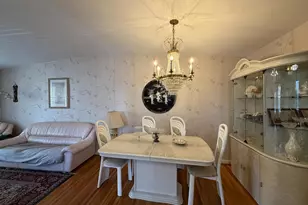 747 Greymont St, Philadelphia, PA 19116 - Photo 5