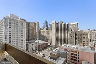 1326 Spruce St, Philadelphia, PA 19107 - Photo 21