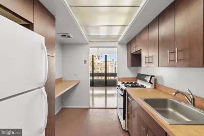 1326 Spruce Street #1901, Philadelphia, PA 19107 - Photo 9