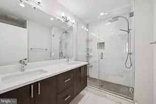 2537 Graduate Square, Philadelphia, PA 19146 - Photo 35