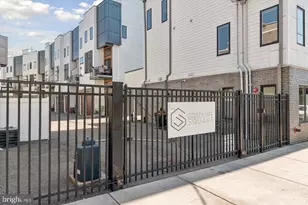 2537 Graduate Square, Philadelphia, PA 19146 - Photo 3