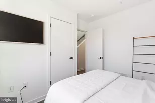 2006 Northbank Pl, Philadelphia, PA 19125 - Photo 19