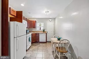 2427 S Mole St, Philadelphia, PA 19145 - Photo 9