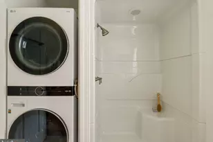 3010 Foxx Ln, Philadelphia, PA 19144 - Photo 17