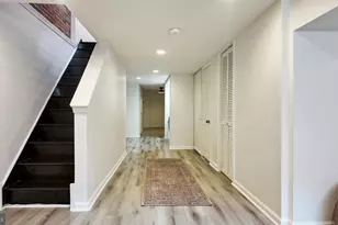 2437 Carpenter St, Philadelphia, PA 19146 - Photo 37