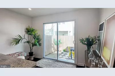 2437 Carpenter Street, Philadelphia, PA 19146 - Photo 17