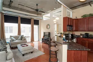 113 N Bread St, Philadelphia, PA 19106 - Photo 5