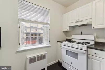 633 Beulah Place #B, Philadelphia, PA 19123 - Photo 11