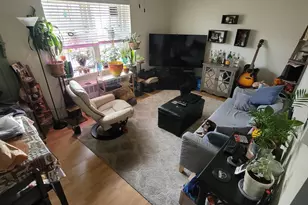 633 Beulah Pl, Philadelphia, PA 19123 - Photo 5