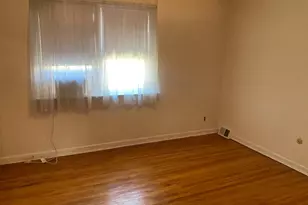 8665 Jackson St, Philadelphia, PA 19136 - Photo 9