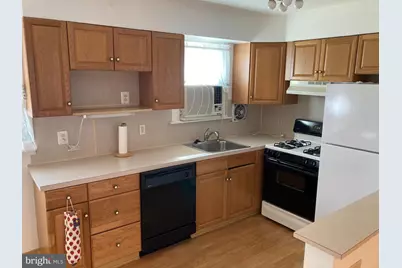 8665 Jackson Street, Philadelphia, PA 19136 - Photo 5