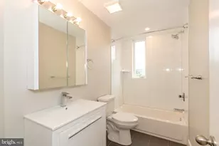 2220 W Master St, Philadelphia, PA 19121 - Photo 9