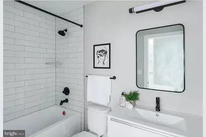 2600 W Girard Avenue, Philadelphia, PA 19130 - Photo 19