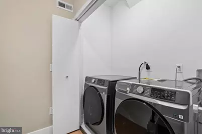 2439 E Huntingdon Street, Philadelphia, PA 19125 - Photo 31