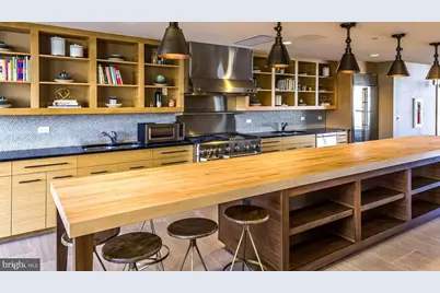 1901 Callowhill Street #430, Philadelphia, PA 19130 - Photo 15