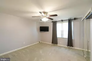 3161 S Sydenham St, Philadelphia, PA 19145 - Photo 27