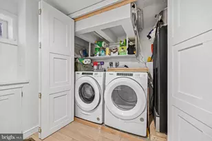 318 S American St, Philadelphia, PA 19106 - Photo 19