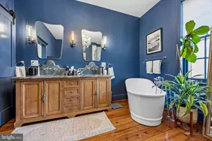 318 S American St, Philadelphia, PA 19106 - Photo 27