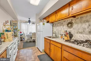 1805 Beyer Ave, Philadelphia, PA 19115 - Photo 9