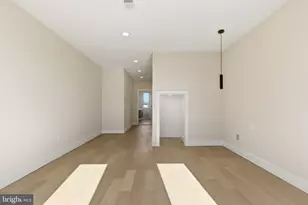 2440 E Harold St, Philadelphia, PA 19125 - Photo 13