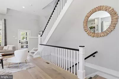 547 Walnut Lane, Philadelphia, PA 19128 - Photo 15