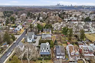 547 Walnut Ln, Philadelphia, PA 19128 - Photo 49