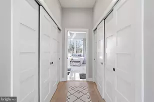 547 Walnut Ln, Philadelphia, PA 19128 - Photo 21