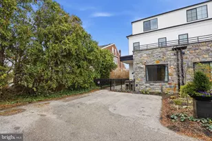 547 Walnut Ln, Philadelphia, PA 19128 - Photo 43