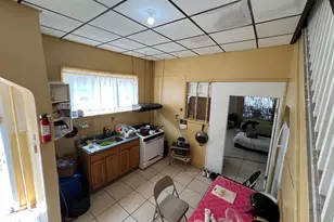 1154 Mercy St, Philadelphia, PA 19148 - Photo 3