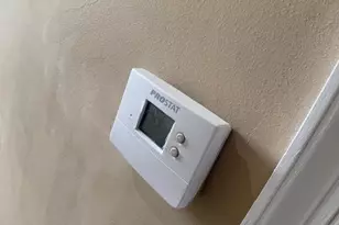 2557 N 17th St, Philadelphia, PA 19132 - Photo 9