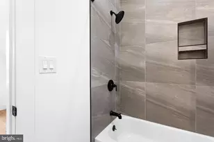 2317 N 33rd St, Philadelphia, PA 19132 - Photo 5