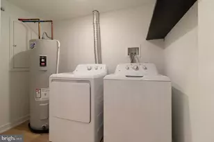 2137 E Firth St, Philadelphia, PA 19125 - Photo 13