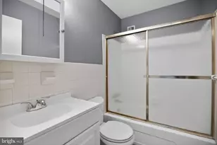 9860 Bonner St, Philadelphia, PA 19115 - Photo 19