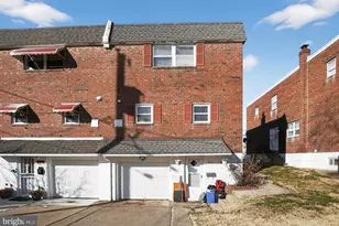 9860 Bonner St, Philadelphia, PA 19115 - Photo 27