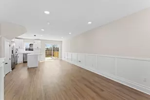 12217 Sweet Briar Rd, Philadelphia, PA 19154 - Photo 3