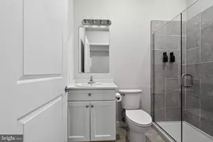 980 N Marshall St, Philadelphia, PA 19123 - Photo 23