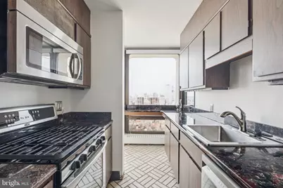 220 Locust Street #28GS, Philadelphia, PA 19106 - Photo 5