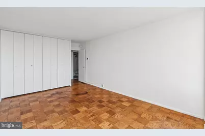 220 Locust Street #28GS, Philadelphia, PA 19106 - Photo 9