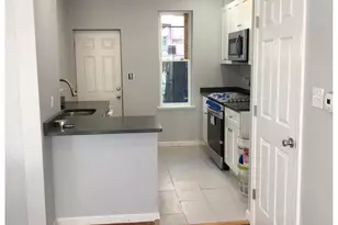 2315 Pierce St, Philadelphia, PA 19145 - Photo 11