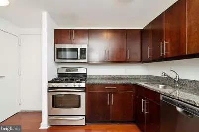 219 S 18th Street #1212, Philadelphia, PA 19103 - Photo 5