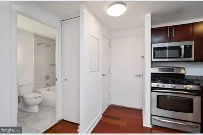 219 S 18th Street #1212, Philadelphia, PA 19103 - Photo 17