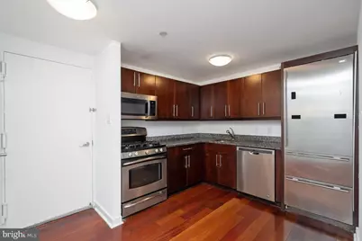 219 S 18th Street #1212, Philadelphia, PA 19103 - Photo 3